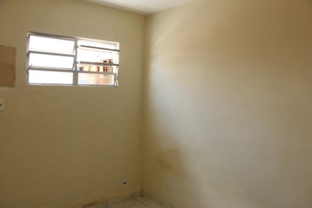 Casa para alugar com 60m², 2 quartos e 1 vagaquarto