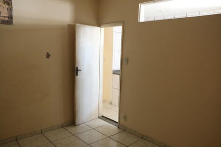 Casa para alugar com 60m², 2 quartos e 1 vagaquarto