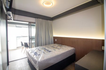 Sala / Quarto - Studio de kitnet/studio para alugar com 1 quarto, 32m² em Jardim das Acacias, São Paulo