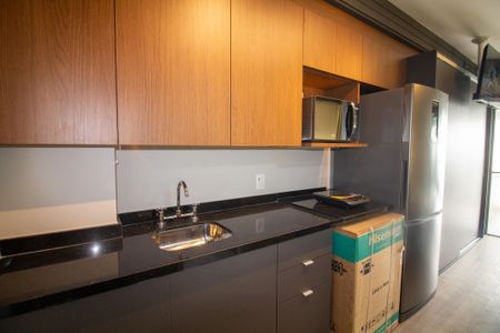 Cozinha de kitnet/studio para alugar com 1 quarto, 32m² em Jardim das Acacias, São Paulo