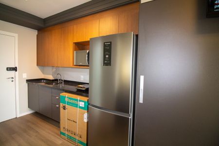 Studio para alugar com 32m², 1 quarto e 1 vaga Studio para alugar com 32m², 1 quarto e 1 vagaCozinha