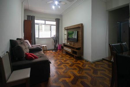 Apartamento à venda com 92m², 3 quartos e sem vaga Apartamento à venda com 92m², 3 quartos e sem vagaSala