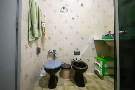 Apartamento à venda com 92m², 3 quartos e sem vaga Apartamento à venda com 92m², 3 quartos e sem vagaBanheiro