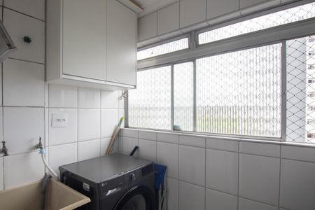 Apartamento para alugar com 60m², 2 quartos e 1 vagaÁrea de Serviço