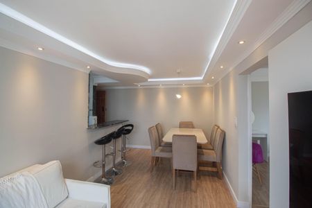 Apartamento para alugar com 60m², 2 quartos e 1 vagaSala