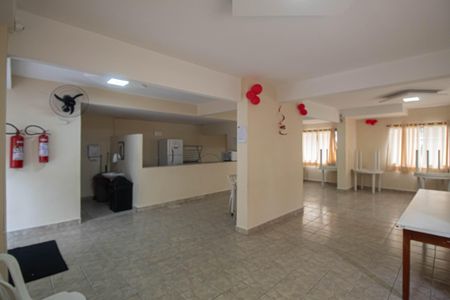 Apartamento para alugar com 60m², 2 quartos e 1 vagaÁrea comum - Salão de festas