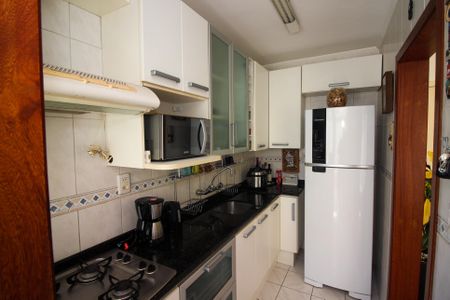 Apartamento à venda com 57m², 2 quartos e 1 vagaCozinha