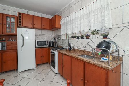 Casa à venda com 178m², 3 quartos e 2 vagasCozinha