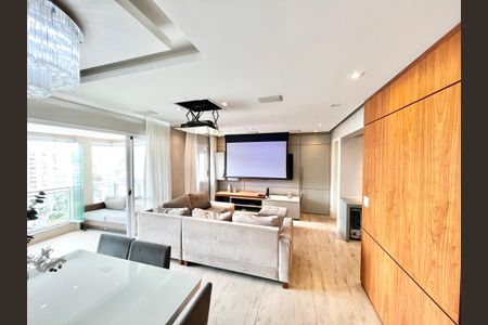 Apartamento à venda com 112m², 3 quartos e 3 vagasSala / Telão