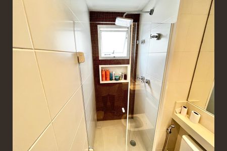 Apartamento à venda com 112m², 3 quartos e 3 vagasBanheiro da Suíte 1