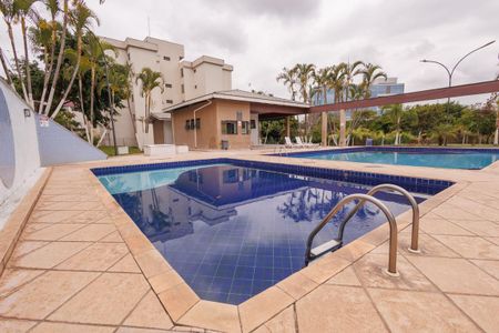 Apartamento para alugar com 52m², 2 quartos e 1 vagaPiscina