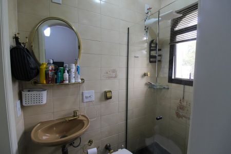 Apartamento à venda com 180m², 4 quartos e 3 vagasBanheiro Suíte 1