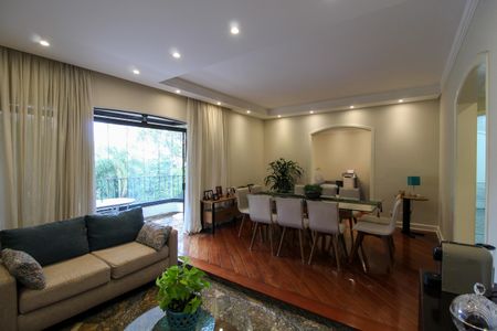 Apartamento à venda com 180m², 4 quartos e 3 vagasSala