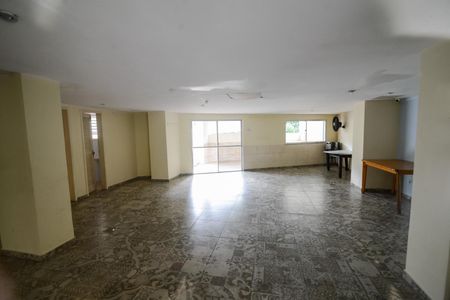 Apartamento para alugar com 64m², 2 quartos e 1 vagaÁrea comum