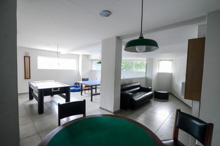 Apartamento para alugar com 64m², 2 quartos e 1 vagaÁrea comum