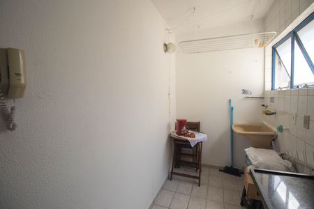 Apartamento para alugar com 43m², 2 quartos e 2 vagasCozinha e Área de Serviço