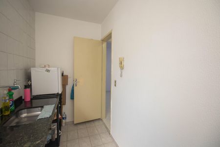 Apartamento para alugar com 43m², 2 quartos e 2 vagasCozinha e Área de Serviço