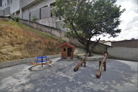 Apartamento para alugar com 43m², 2 quartos e 2 vagasÁrea comum - Playground