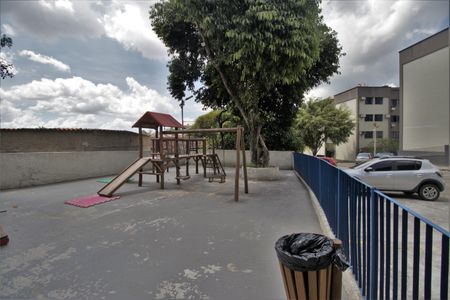 Apartamento para alugar com 43m², 2 quartos e 2 vagasÁrea comum - Playground