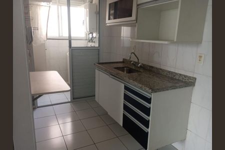 Apartamento à venda com 60m², 2 quartos e 2 vagasFoto 01
