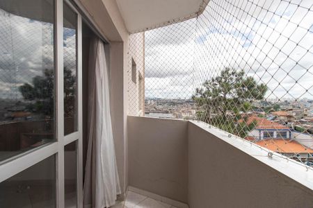 Apartamento para alugar com 70m², 2 quartos e 1 vagaSacada