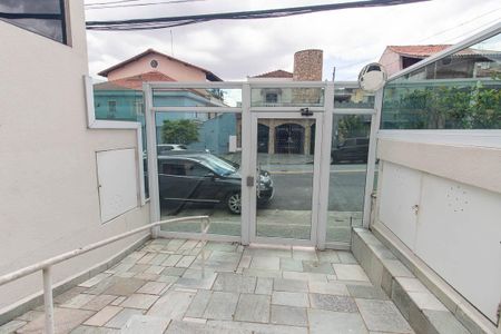 Apartamento para alugar com 70m², 2 quartos e 1 vagaFachada e portaria