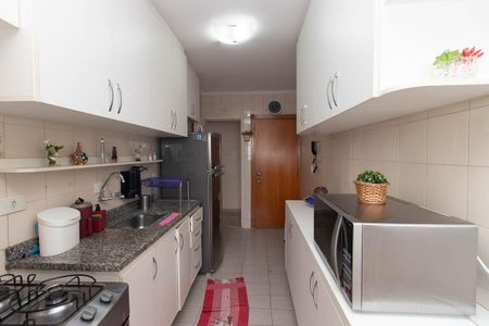 Apartamento para alugar com 70m², 2 quartos e 1 vagaCozinha