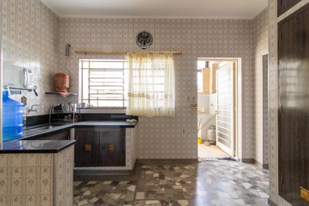 Casa para alugar com 225m², 4 quartos e sem vagaCozinha