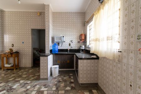 Casa para alugar com 225m², 4 quartos e sem vagaCozinha