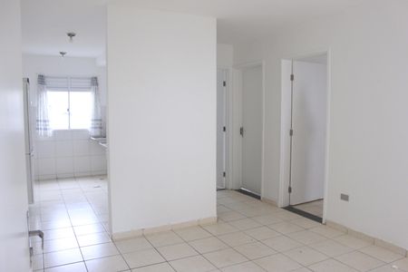 Sala de apartamento para alugar com 2 quartos, 48m² em Vila Sadokim, Guarulhos