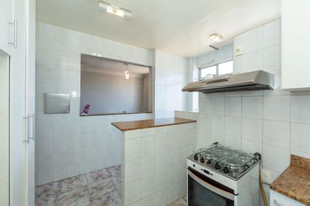 Apartamento à venda com 67m², 2 quartos e 2 vagasCOZINHA