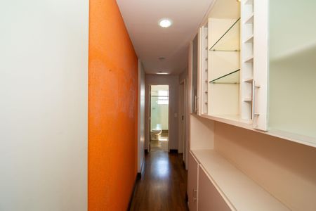 CORREDOR de apartamento à venda com 2 quartos, 67m² em Nova Suíça, Belo Horizonte