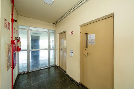 Apartamento à venda com 67m², 2 quartos e 2 vagasELEVADOR 