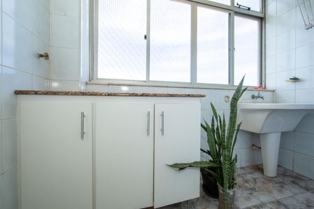 Apartamento à venda com 67m², 2 quartos e 2 vagasAREA DE SERVICO