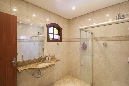 Casa à venda com 200m², 3 quartos e 2 vagasBanheiro Social 1