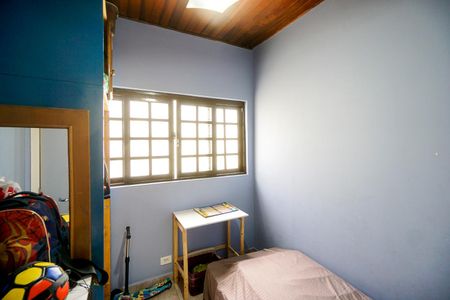 Casa à venda com 250m², 4 quartos e 2 vagasQuarto 