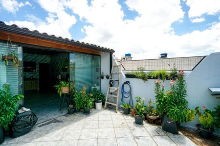 Casa à venda com 250m², 4 quartos e 2 vagasTerraço