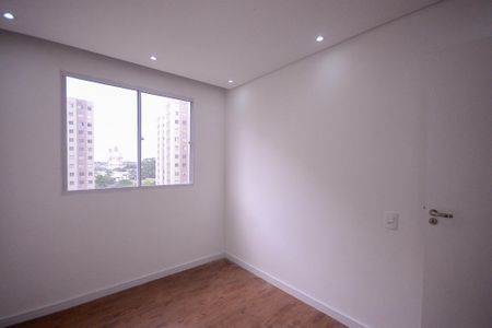 Quarto 1  de apartamento para alugar com 2 quartos, 45m² em Parque Bristol, São Paulo