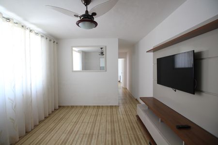 Sala de apartamento à venda com 2 quartos, 50m² em Jacarepaguá, Rio de Janeiro