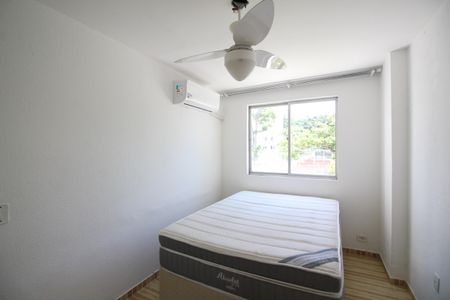 Quarto 2 de apartamento à venda com 2 quartos, 50m² em Jacarepaguá, Rio de Janeiro