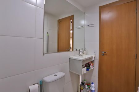 Banheiro de apartamento para alugar com 1 quarto, 24m² em Belenzinho, São Paulo
