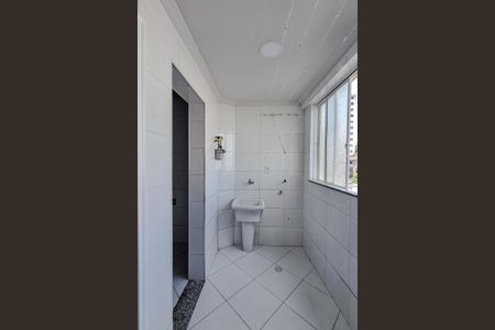 Apartamento à venda com 72m², 2 quartos e 1 vagaÁrea de Serviço