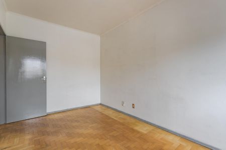 Quarto de apartamento para alugar com 1 quarto, 65m² em Navegantes, Porto Alegre