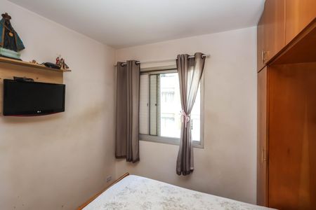 Apartamento à venda com 75m², 3 quartos e 1 vagaQuarto 2