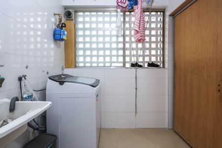 Apartamento à venda com 75m², 3 quartos e 1 vagaÁrea de Serviço