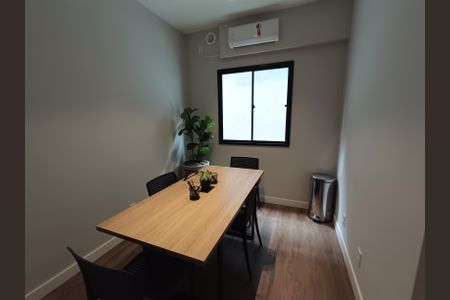 Studio para alugar com 28m², 1 quarto e sem vagaÁrea comum