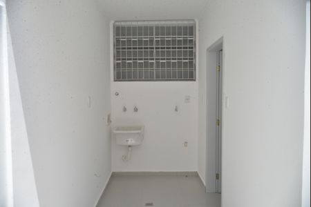 Casa à venda com 168m², 3 quartos e 2 vagasArea de  Serviço