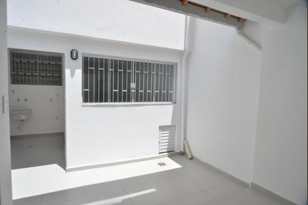 Casa à venda com 168m², 3 quartos e 2 vagasQuintal