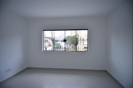 Casa à venda com 168m², 3 quartos e 2 vagasBanheiro Social