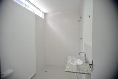 Casa à venda com 168m², 3 quartos e 2 vagasBanheiro Social